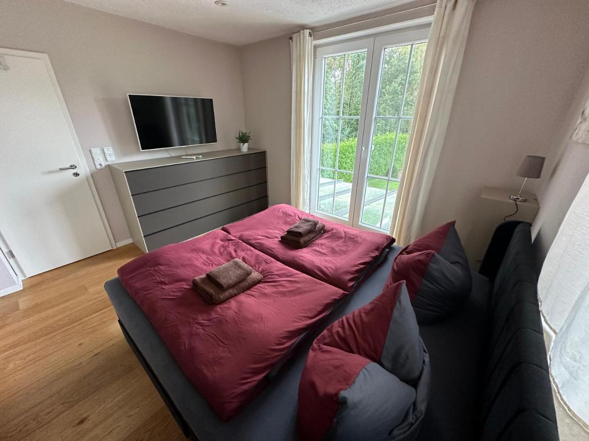 Stadtvilla In Leipzig 7 Personen 3 Schlafzimmer 2 Baeder Garten Und Terrasse Zentral Gelegen Messe Innenstadt Seen エクステリア 写真